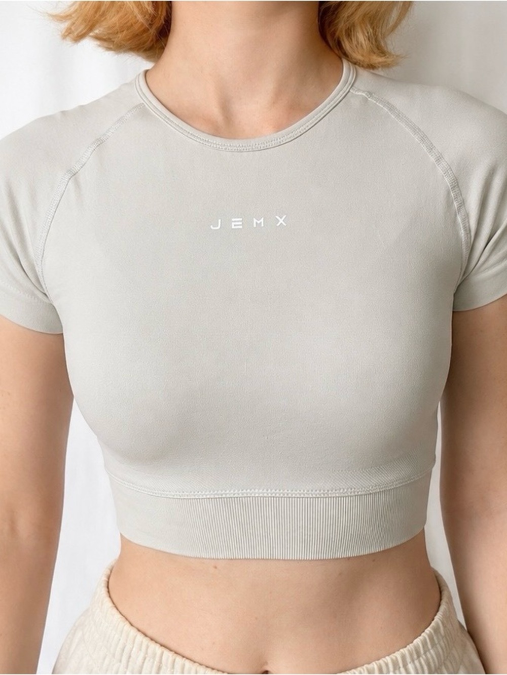 4 pack Women's Short Sleeve Crop Top in black gray pink and green